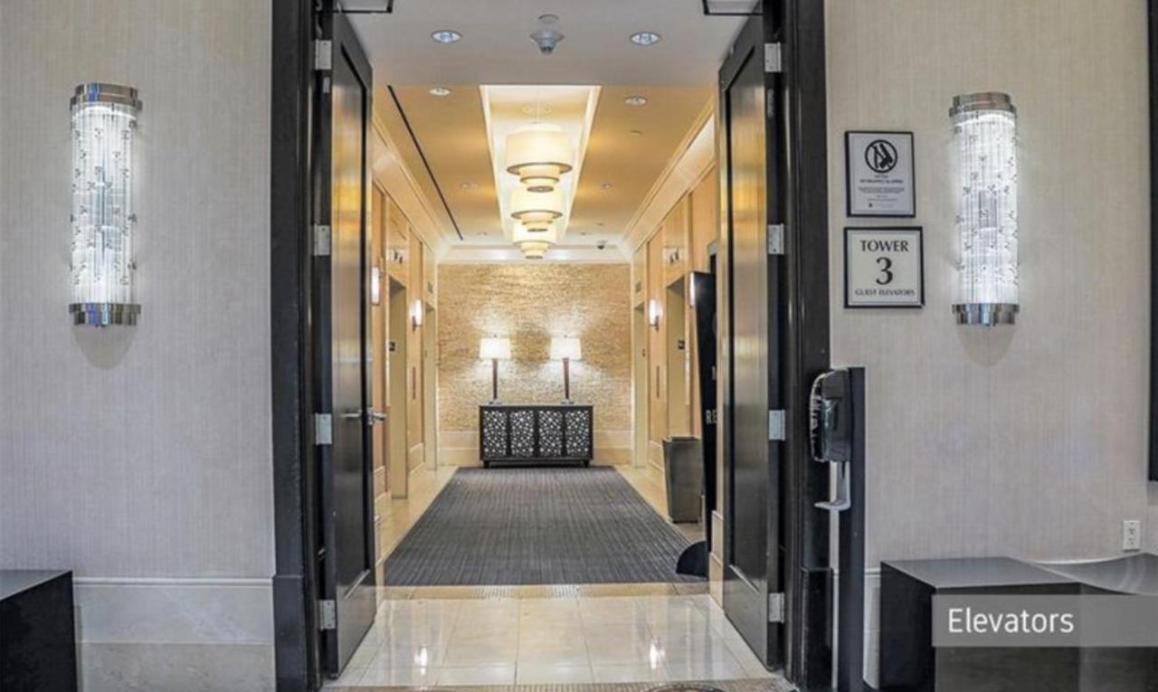 Balcony Full Strip View Suite Mgm Signature Free Valet Las Vegas Esterno foto