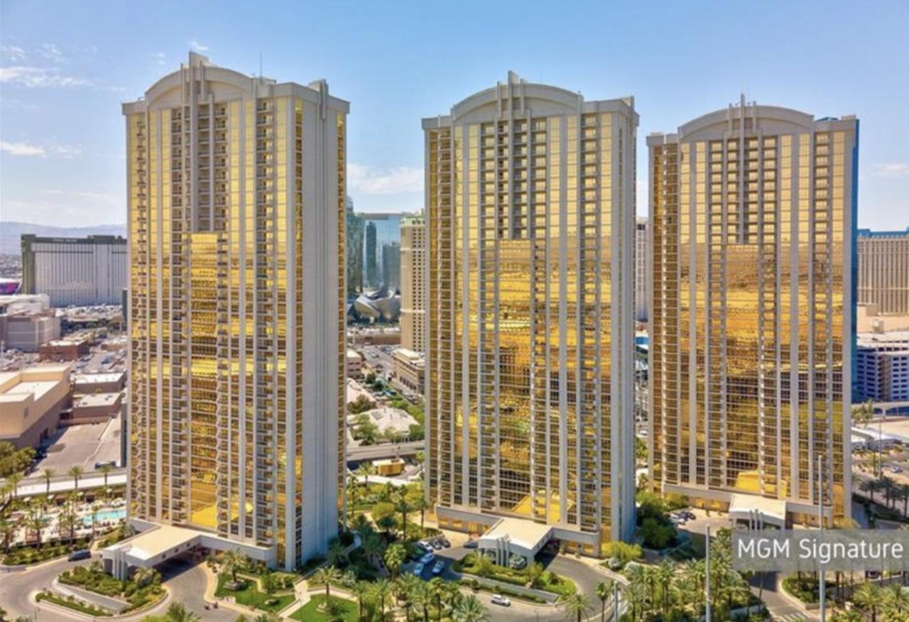 Balcony Full Strip View Suite Mgm Signature Free Valet Las Vegas Esterno foto