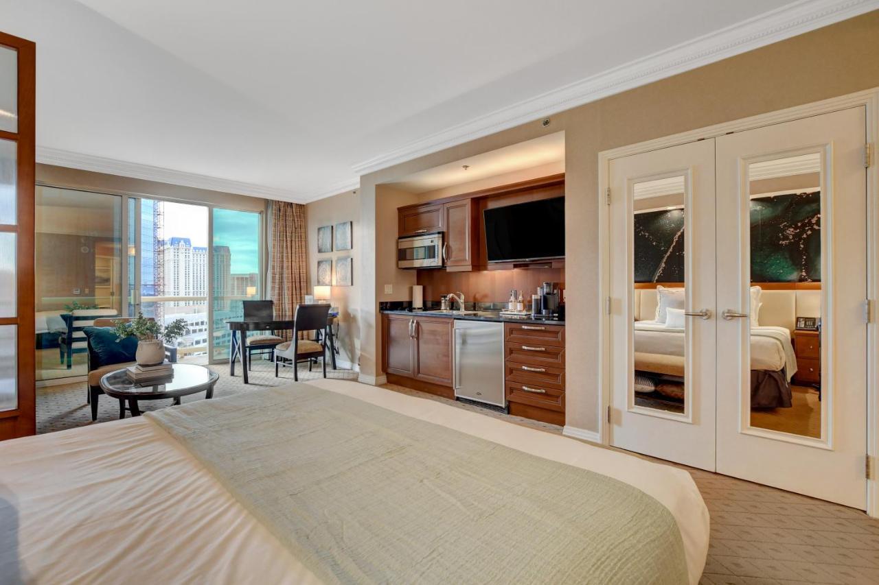 Balcony Full Strip View Suite Mgm Signature Free Valet Las Vegas Esterno foto