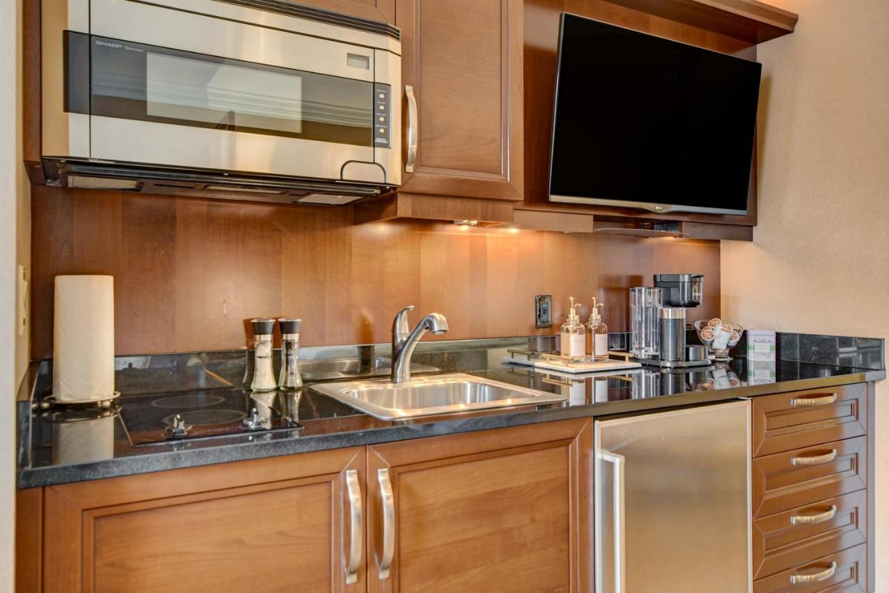 Balcony Full Strip View Suite Mgm Signature Free Valet Las Vegas Esterno foto